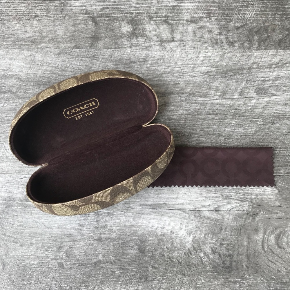 Large Hard Shell Coach Sunglasses Case 🕶 😎 - Picture 3 of 4